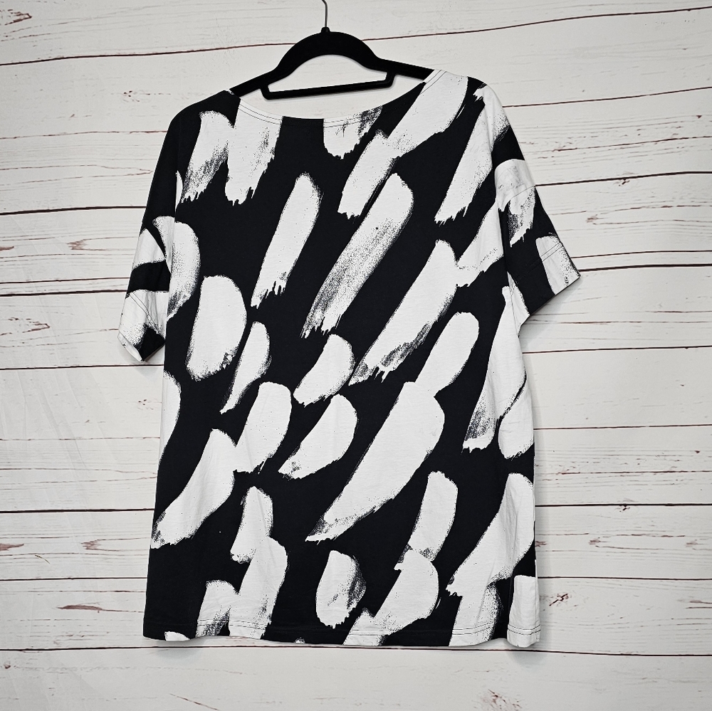 Ratia Black & White Nuoska Pattern Short Sleeve Tricot Top - Picture 2 of 8
